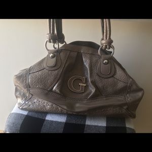 GUESS HANDBAG/HOBO
